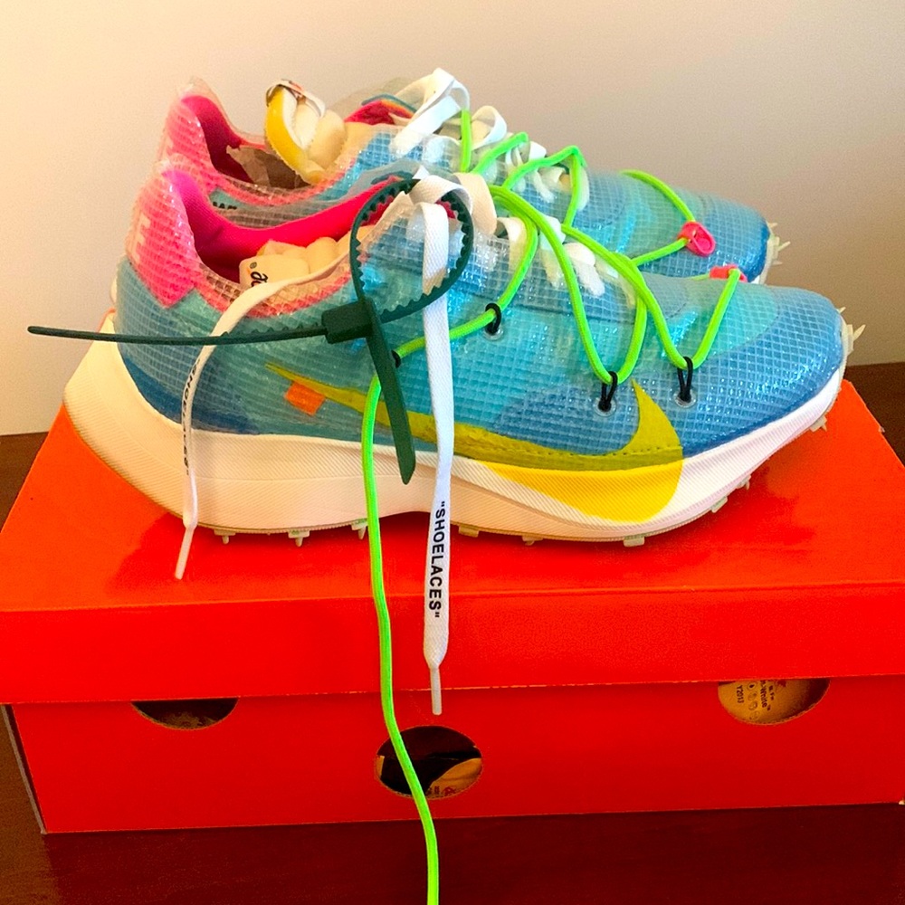 Offwhite/ nike colorful vapor street